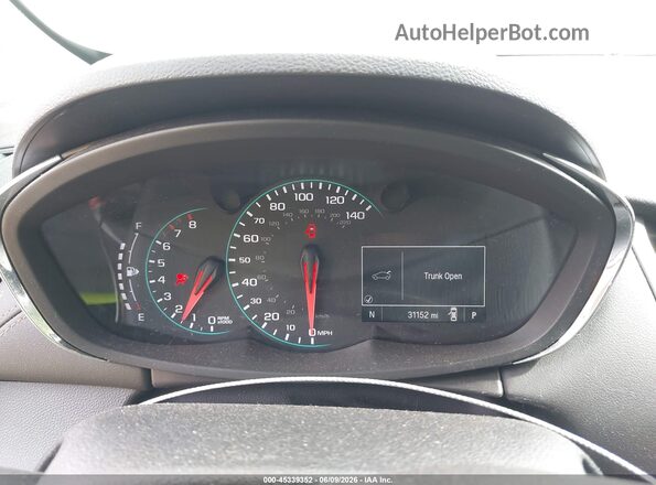 KL7CJNSB0JB610067 2018 CHEVROLET TRAX Серебряный Вид задних сидений