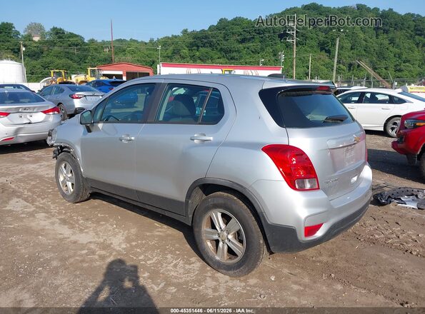 KL7CJNSB1JB579377 2018 CHEVROLET TRAX Silver უკანა მარცხენა