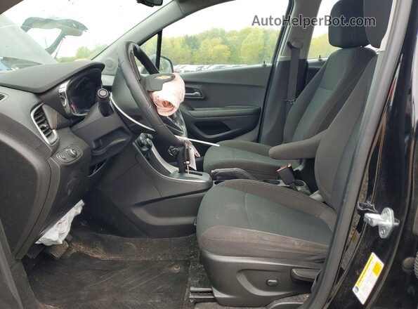 KL7CJNSB2MB335032 2021 CHEVROLET TRAX Black Вид салону спереду