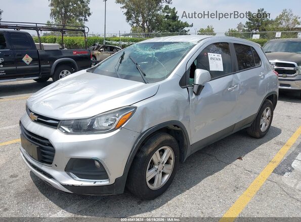 KL7CJNSB4JB716859 2018 CHEVROLET TRAX Серебряный Передняя левая четверть