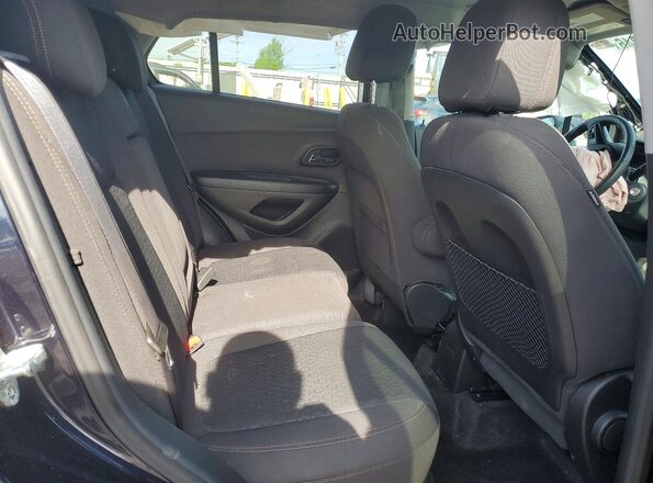KL7CJNSB4MB346937 2021 CHEVROLET TRAX Black უკანა სალონის ხედი