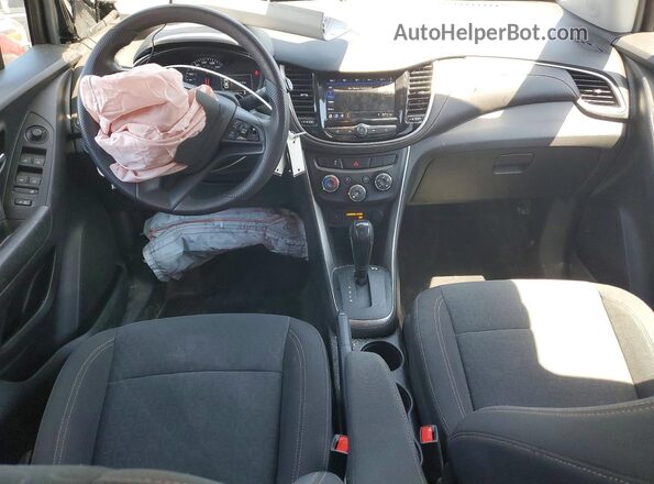KL7CJNSB4MB346937 2021 CHEVROLET TRAX Black წინა პანელის ხედი
