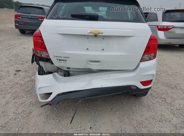 KL7CJNSB7HB257692 2017 CHEVROLET TRAX White Widok z przodu