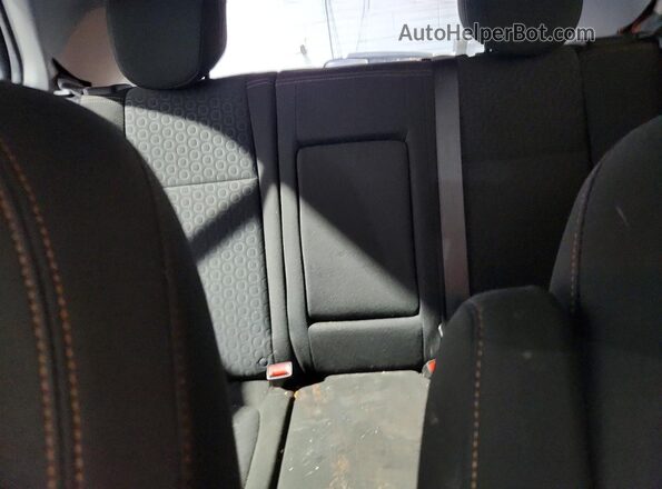 KL7CJNSB9MB353012 2021 CHEVROLET TRAX Black Widok tylnych siedzeń