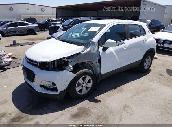 KL7CJNSM2MB368209 2021 CHEVROLET TRAX White Передня ліва чверть