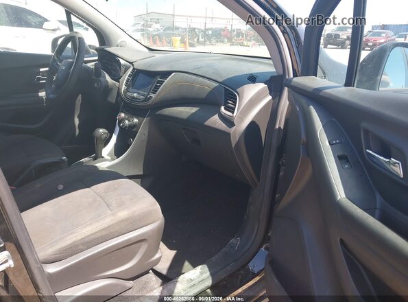 KL7CJNSM4NB516412 2022 CHEVROLET TRAX Black Вид салону спереду