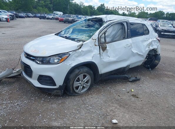 KL7CJNSM6NB545703 2022 CHEVROLET TRAX White Առջևի ձախ երեք քառորդ տեսարան