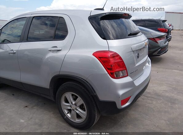KL7CJNSM9MB368398 2021 CHEVROLET TRAX Silver 