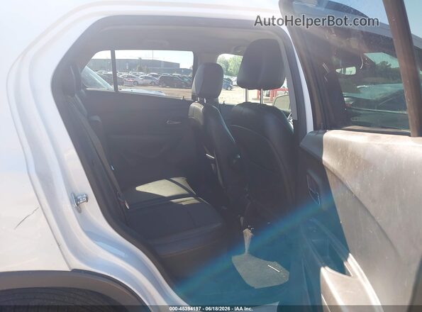 KL7CJPSB0KB917946 2019 CHEVROLET TRAX White Vista de la etiqueta del VIN