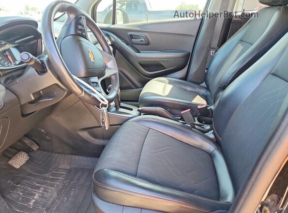 KL7CJPSB0LB003066 2020 CHEVROLET TRAX Black Вид салону спереду