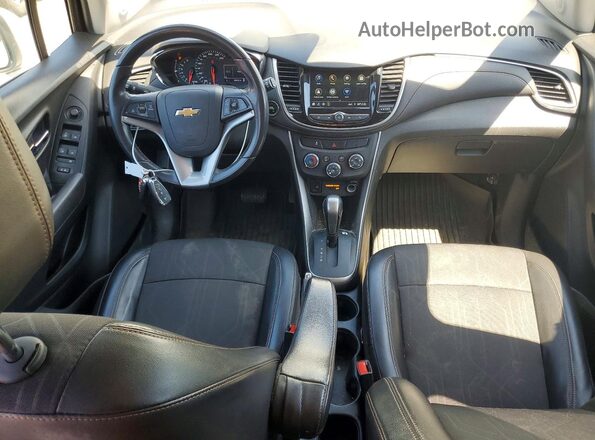 KL7CJPSB2KB868927 2019 CHEVROLET TRAX White Առջևի վահանակի տեսք