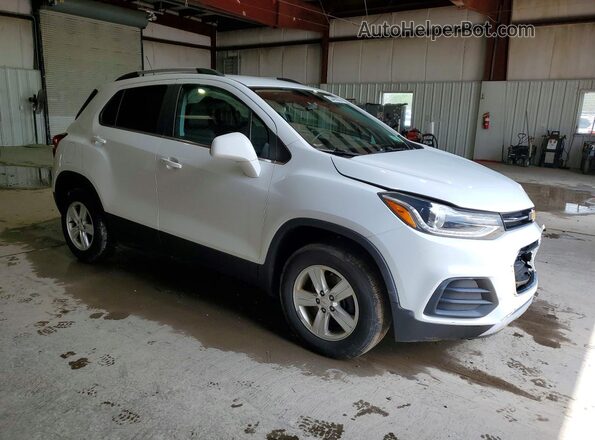 KL7CJPSB2LB313400 2020 CHEVROLET TRAX White Delantero derecho