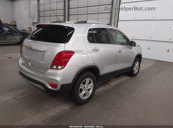 KL7CJPSB3KB872758 2019 CHEVROLET TRAX Серебряный Задняя правая четверть