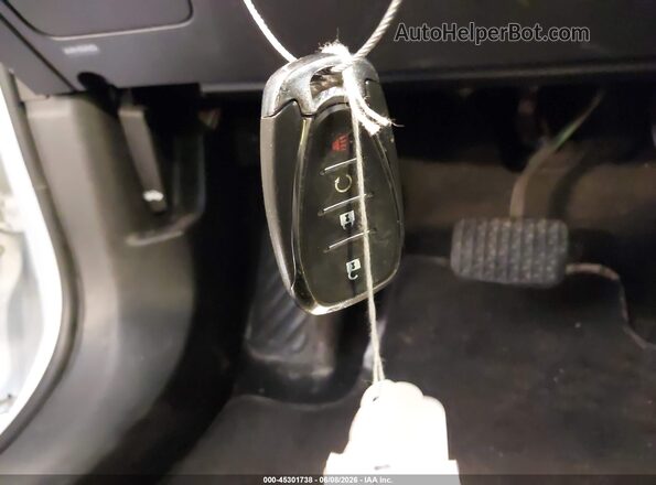 KL7CJPSB4HB220479 2017 CHEVROLET TRAX White Vista del salpicadero