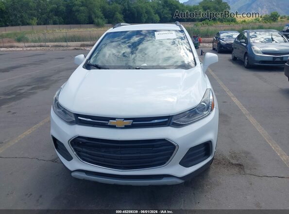 KL7CJPSB4JB669201 2018 CHEVROLET TRAX White Vista frontal