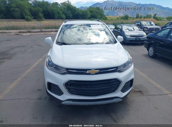 KL7CJPSB4JB669201 2018 CHEVROLET TRAX White Vista del cuadro de instrumentos