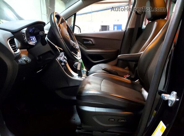 KL7CJPSB4LB037995 2020 CHEVROLET TRAX Black Սալոնի դիմացի տեսք