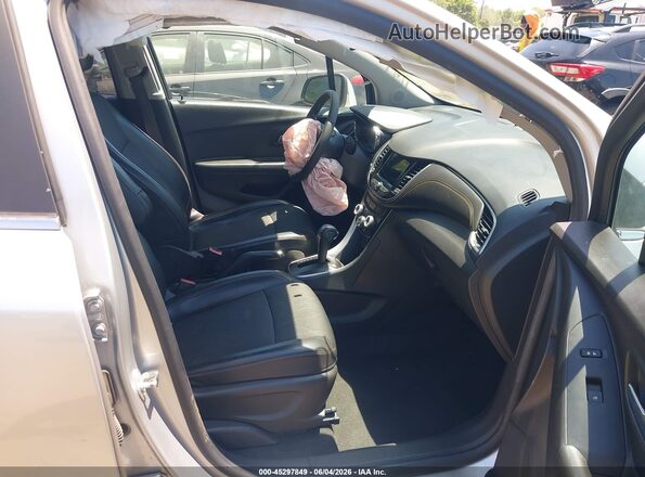 KL7CJPSB5KB891196 2019 CHEVROLET TRAX Silver წინა სალონის ხედი