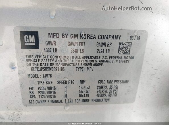 KL7CJPSB5KB891196 2019 CHEVROLET TRAX Silver ძრავის განყოფილების ხედი