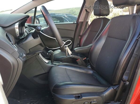 KL7CJPSB7LB340219 2020 CHEVROLET TRAX Red Front interior view