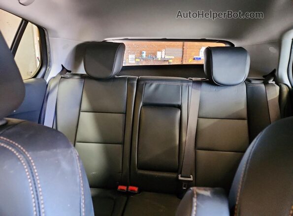 KL7CJPSM0NB520467 2022 CHEVROLET TRAX Charcoal Հետևի նստատեղերի տեսք
