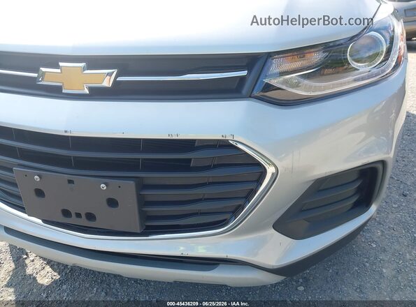 KL7CJPSM1NB560069 2022 CHEVROLET TRAX Silver 