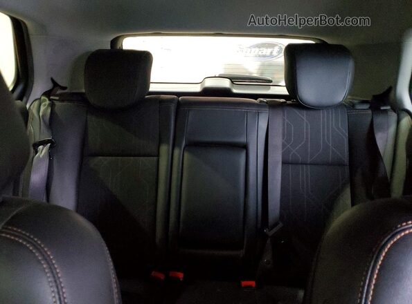 KL7CJPSM1NB562162 2022 CHEVROLET TRAX Charcoal Rear seats view