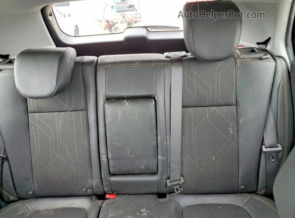 KL7CJPSM4NB560826 2022 CHEVROLET TRAX Blue Հետևի նստատեղերի տեսք