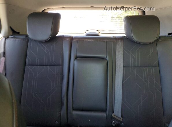 KL7CJPSM6NB516651 2022 CHEVROLET TRAX Silver უკანა სავარძლების ხედი