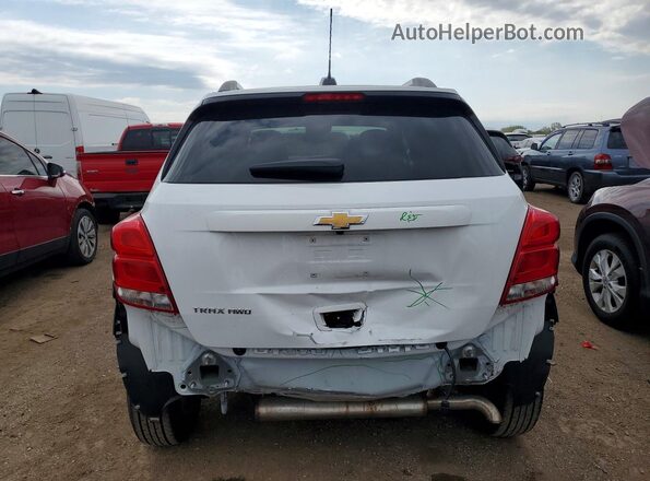 KL7CJPSM6NB546961 2022 CHEVROLET TRAX White Widok z tyłu