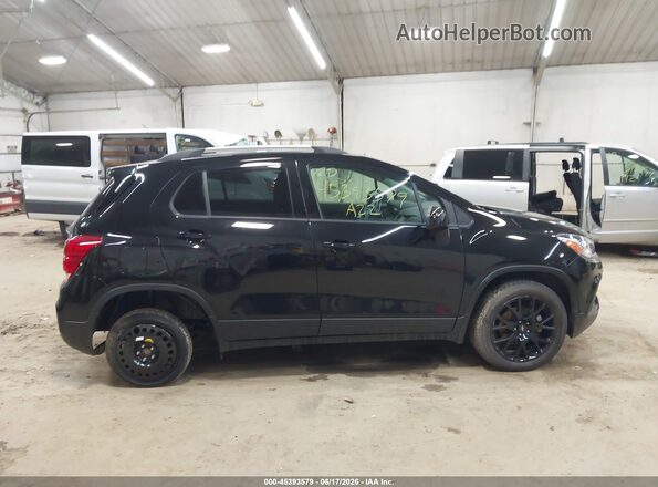 KL7CJPSM9NB562121 2022 CHEVROLET TRAX Black Vista interior trasera