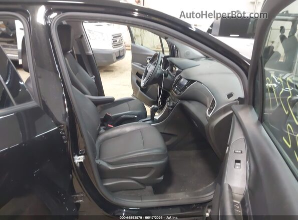 KL7CJPSM9NB562121 2022 CHEVROLET TRAX Black Vista interior delantera