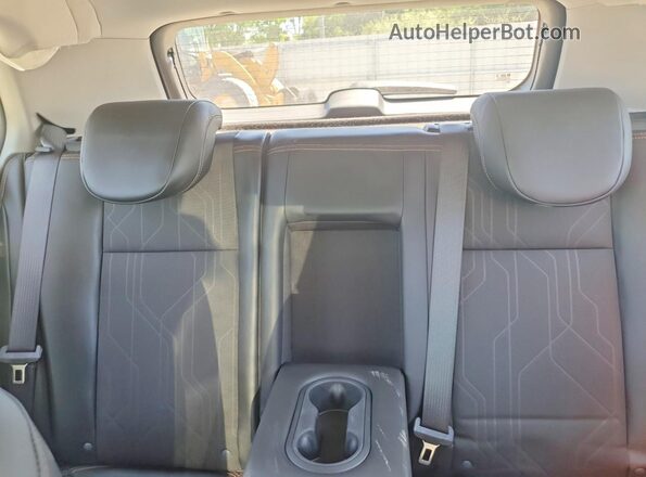 KL7CJPSMXNB557591 2022 CHEVROLET TRAX Black Vista de los asientos traseros