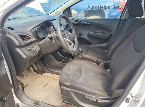 KL8CA6SA0KC766601 2019 CHEVROLET SPARK White 