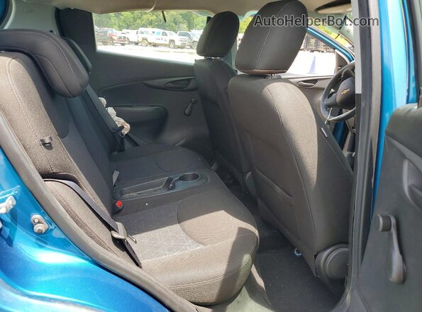 KL8CA6SA8MC709226 2021 CHEVROLET SPARK Blue Rear seats view