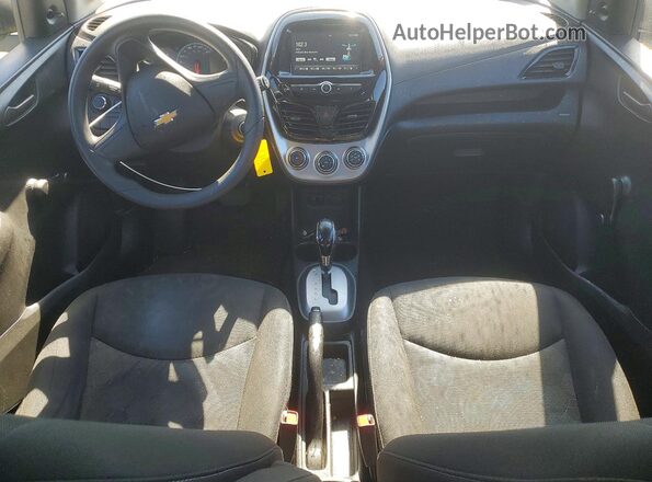 KL8CB6SA0HC758360 2017 CHEVROLET SPARK White Dashboard view
