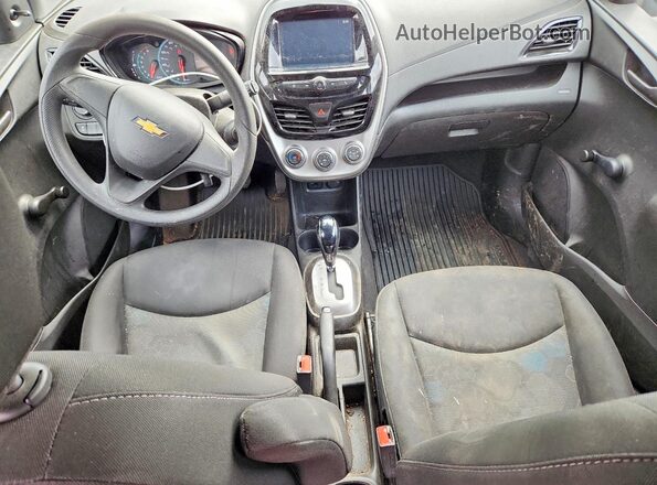 KL8CB6SA0HC840637 2017 CHEVROLET SPARK Silver Вид панелі приладів