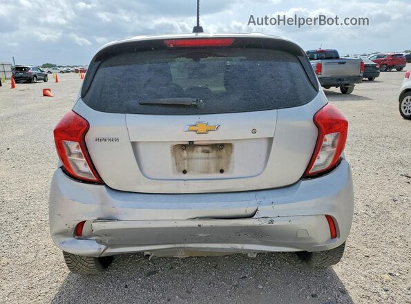 KL8CB6SA0JC435416 2018 CHEVROLET SPARK Silver Вид ззаду
