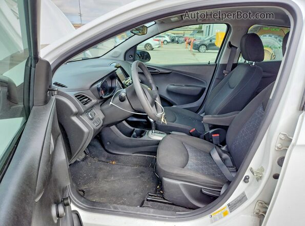 KL8CB6SA1LC480531 2020 CHEVROLET SPARK White Front interior view