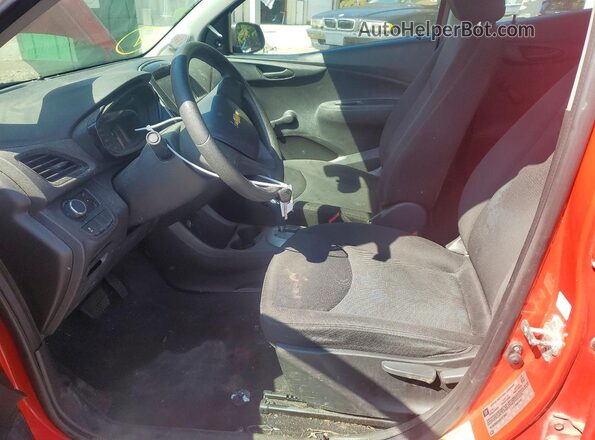KL8CB6SA2GC573967 2016 CHEVROLET SPARK Red Вид салону спереду