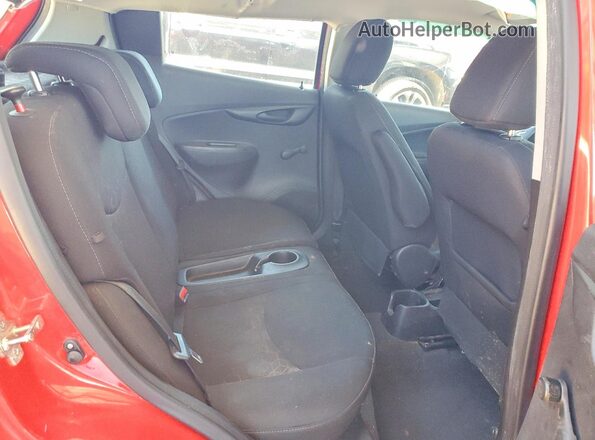 KL8CB6SA2GC573967 2016 CHEVROLET SPARK Red Вид задніх сидінь