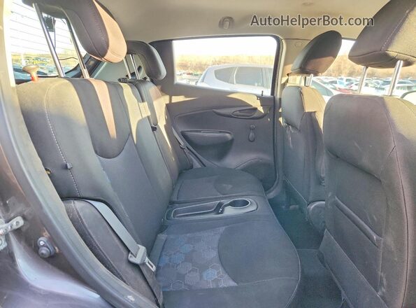KL8CB6SA2GC604327 2016 CHEVROLET SPARK Серый Вид задних сидений