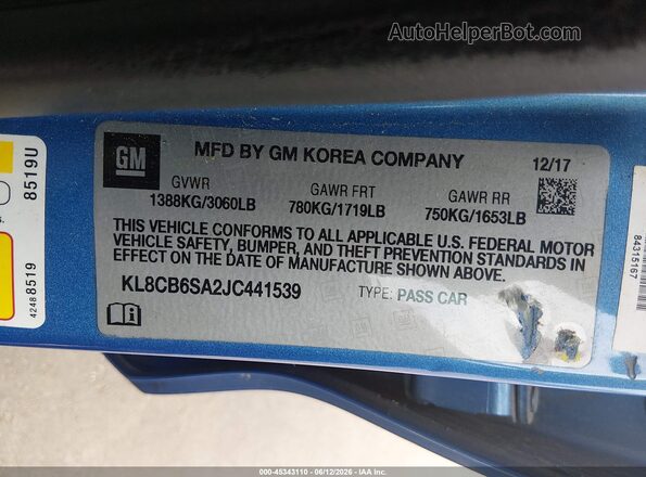 KL8CB6SA2JC441539 2018 CHEVROLET SPARK Blue Widok komory silnika