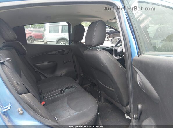 KL8CB6SA2JC441539 2018 CHEVROLET SPARK Blue Widok naklejki z numerem VIN