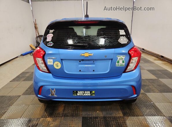 KL8CB6SA3HC804988 2017 CHEVROLET SPARK Blue 
