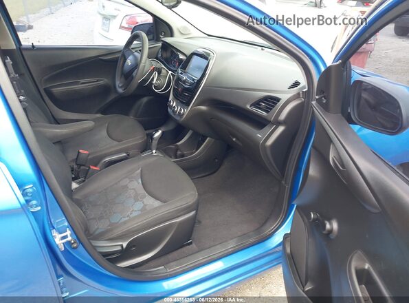 KL8CB6SA4HC826191 2017 CHEVROLET SPARK Blue Widok wnętrza z przodu