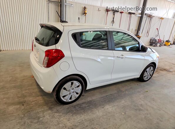 KL8CB6SA4JC423964 2018 CHEVROLET SPARK White Tył prawy