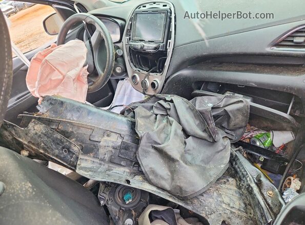 KL8CB6SA5HC823736 2017 CHEVROLET SPARK Black Вид панелі приладів