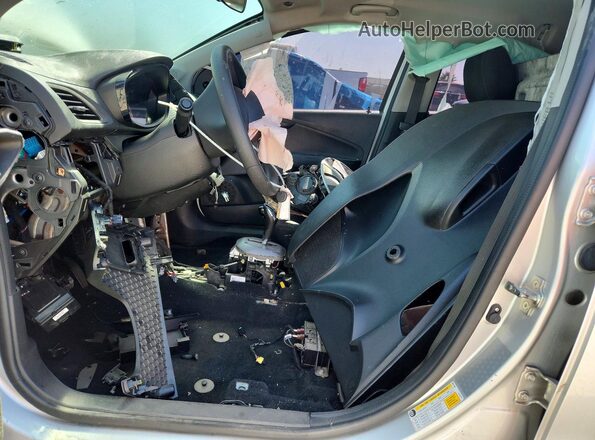 KL8CB6SA5MC704725 2021 CHEVROLET SPARK Silver Սալոնի դիմացի տեսք