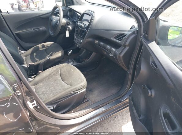 KL8CB6SA6MC740844 2021 CHEVROLET SPARK Gray Front interior view
